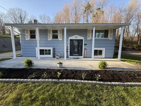 518 W Park Ave, Titusville, PA 16354