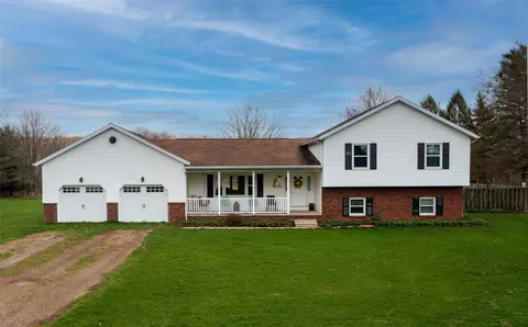 11155 Silverthorn Rd, Edinboro, PA 16412