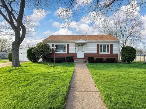 4149 Zimmerman Rd, Erie, PA 16510