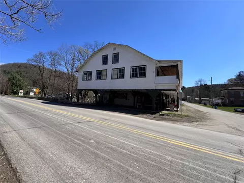 900 Pa-958 Rte, Pittsfield, PA 16340