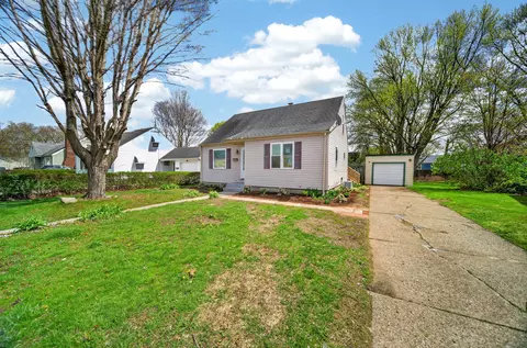 1917 E 7th St, Erie, PA 16511