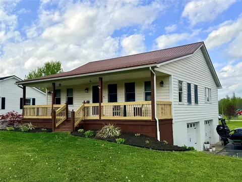 9748 Us Highway 6 Hwy, Conneaut Lake, PA 16316