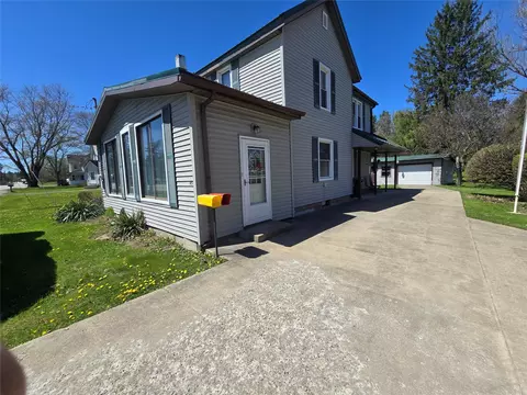 95 W Columbus Ave, Corry, PA 16407