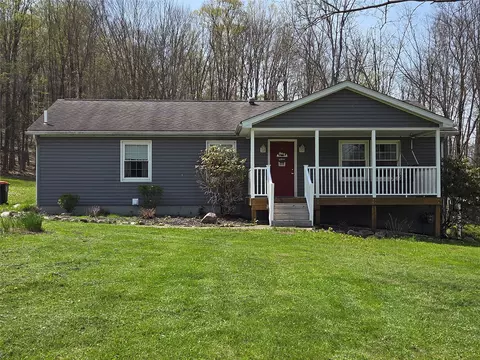 617 Spring St, Corry, PA 16407