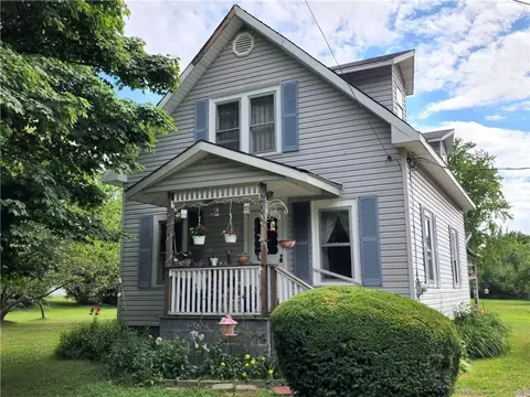 2730 Depot Rd, Harborcreek, PA 16421