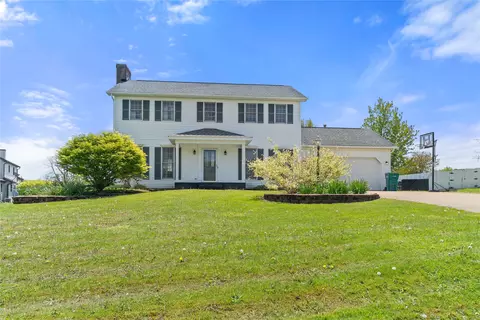 5724 Obed Heights Dr, Edinboro, PA 16412