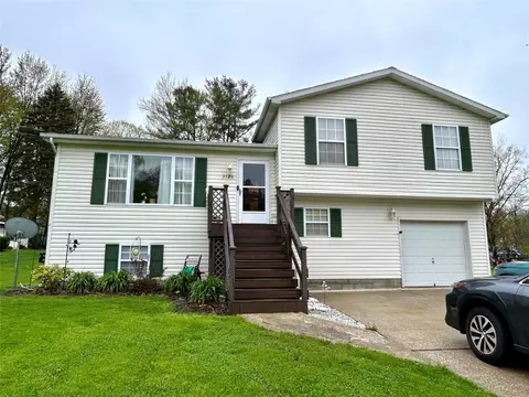 3126 Tamarack Dr, Erie, PA 16506