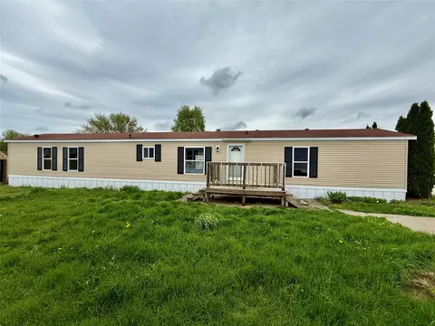 11682 Route 97 N #162, Waterford, PA 16441