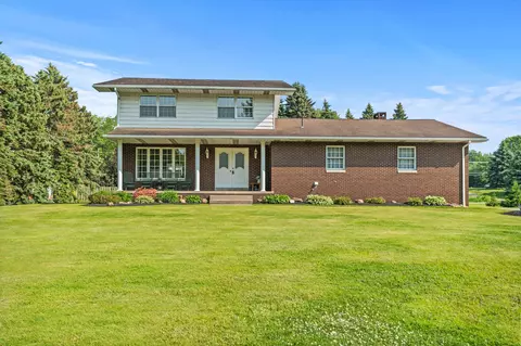 5124 W Ridge Rd, Erie, PA 16506