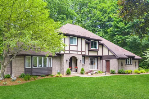 5403 Mintwood Ct, Erie, PA 16506
