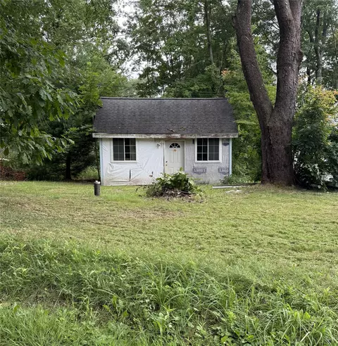 36264 Taylor Ave, Canadohta Lake, PA 16438