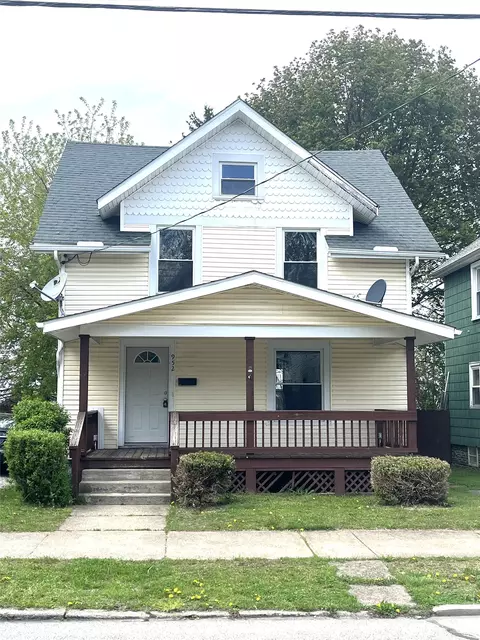 952 W 25th St, Erie, PA 16502