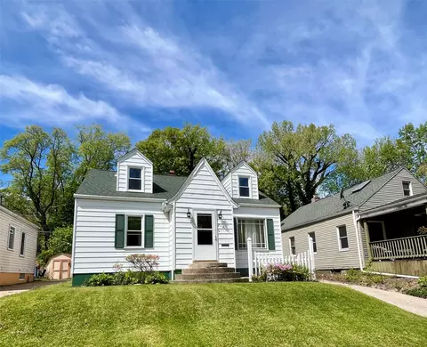 214 Andrews Park Blvd, Erie, PA 16511