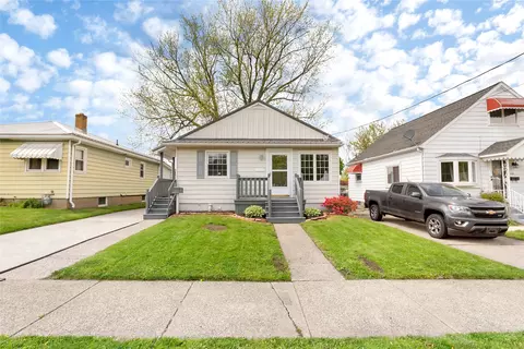 1202 W 39th St, Erie, PA 16509