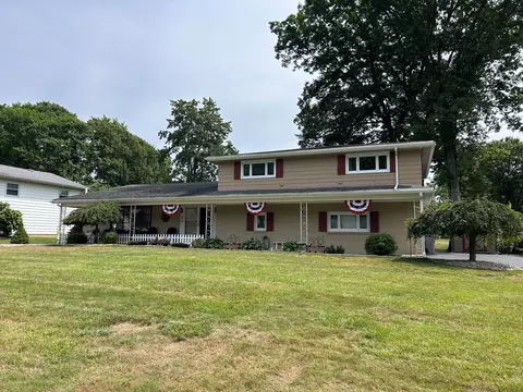 454 Hartz Ave, Meadville, PA 16335