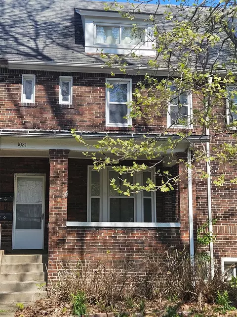 1021 Rumsey Ave, Erie, PA 16511
