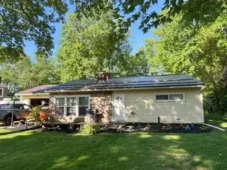 421 Dale Dr, Erie, PA 16511