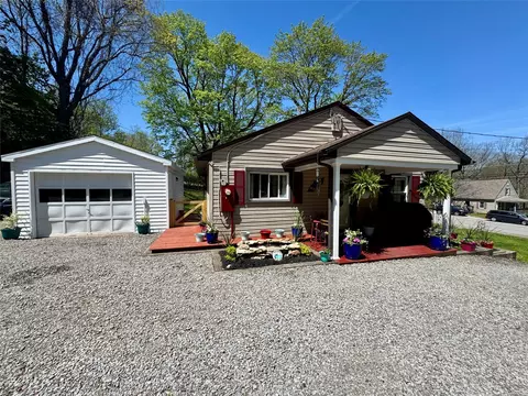 17317 Cussewago Rd, Meadville, PA 16335