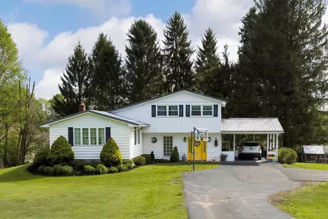 12081 Angling Rd, Edinboro, PA 16412