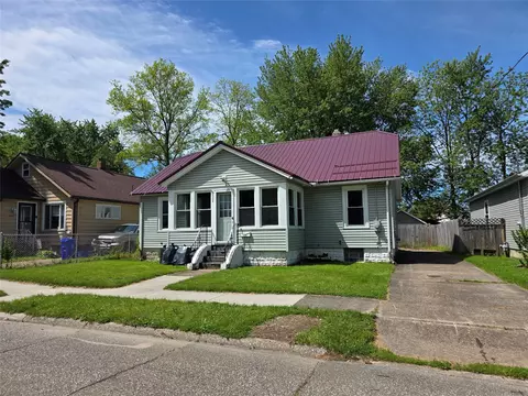 2328 Camphausen Ave, Erie, PA 16510