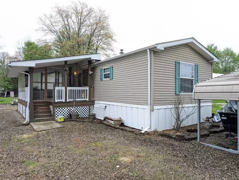1434 Nancy Ave, Linesville, PA 16424