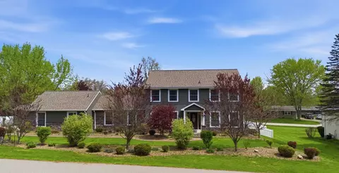 117 S Skytop Rd, Edinboro, PA 16412