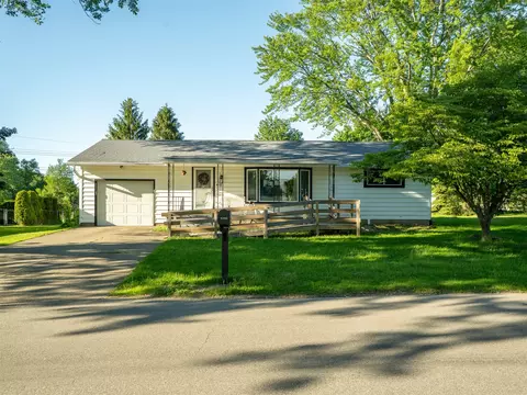 4520 Budd Dr, Erie, PA 16506