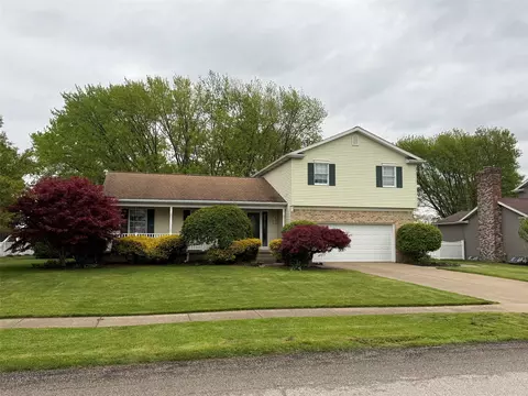 5825 Cobblestone Dr, Erie, PA 16509