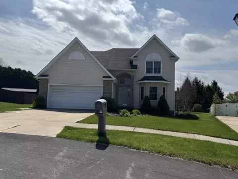 5202 Adrienne Ct, Erie, PA 16506