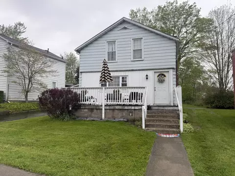 138 S Mercer St, Linesville, PA 16424