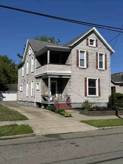 416 Cascade St, Erie, PA 16507