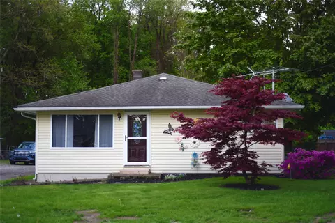 7239 Rupert Dr, Fairview, PA 16415