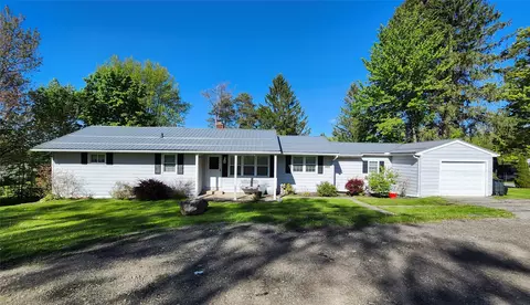 8581 Perry Hwy, Erie, PA 16509