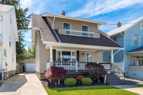 1211 W 30th St, Erie, PA 16508