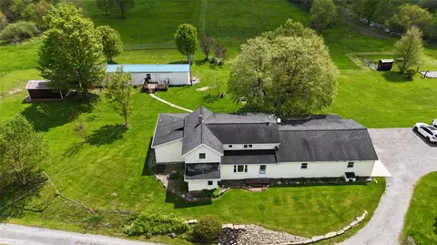 7011 Kiter Rd, Cochranton, PA 16314