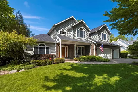 5908 Beacon Hill Ln, Erie, PA 16509