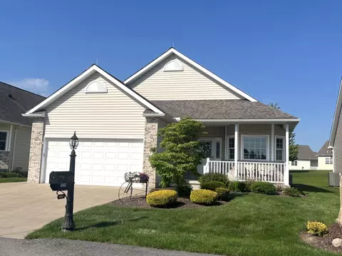 7214 Fieldstone Ct #65, Erie, PA 16509