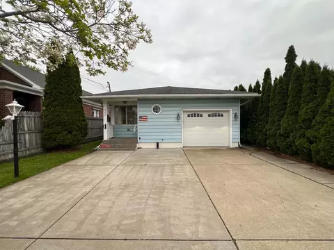 1331 W 37th St, Erie, PA 16508