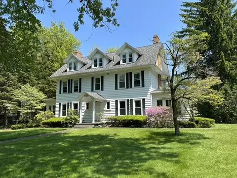 3845 State St, Erie, PA 16508