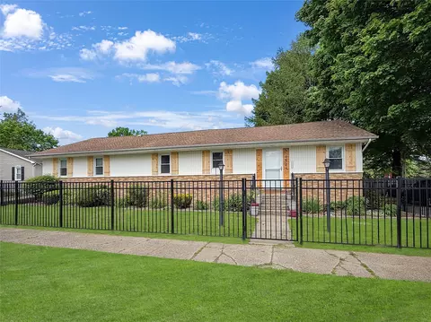 9984 Martin Ave, Lake City, PA 16423