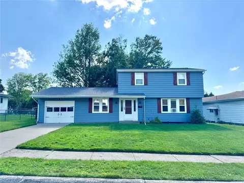 3304 Regis Dr, Erie, PA 16510