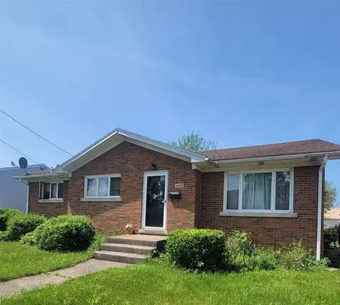 1438 W 36th St, Erie, PA 16508