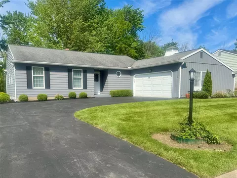 4726 Wynburne Ave, Erie, PA 16509