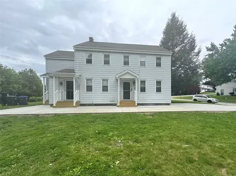 837 W 52nd St, Erie, PA 16509