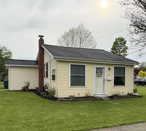 616 Frick Ave, Girard, PA 16417