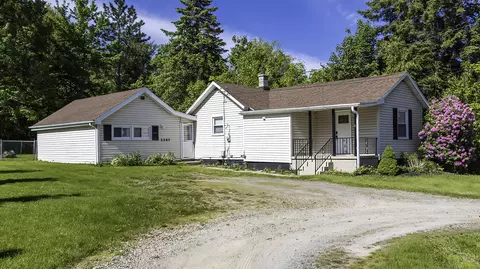 3505 Station Rd, Erie, PA 16510