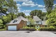 4225 State St, Erie, PA 16508