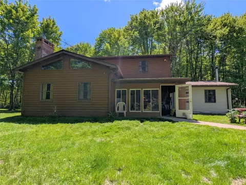 6233 Us Highway 322 Hwy, Hartstown, PA 16131