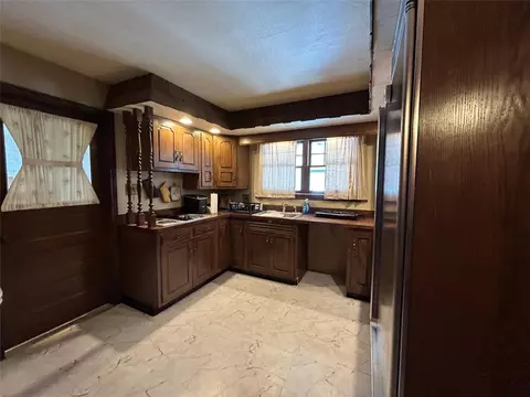 Kitchen - 549 Wayne St, Corry, PA 16407 photo 2 of 2