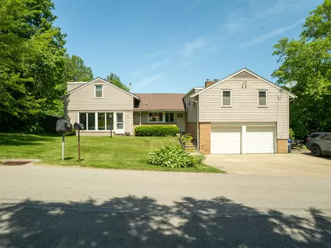 1004 Kruger Ave, Millcreek, PA 16509